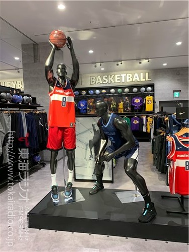 株式会社アルペン スポーツデポmozoワンダーシティー店 飛びこみマイク レポーター 東海ラジオ 1332khz 92 9mhz 株式会社アルペン スポーツデポmozoワンダーシティー店 飛びこみマイク レポーター 東海ラジオ 1332khz 92 9mhz